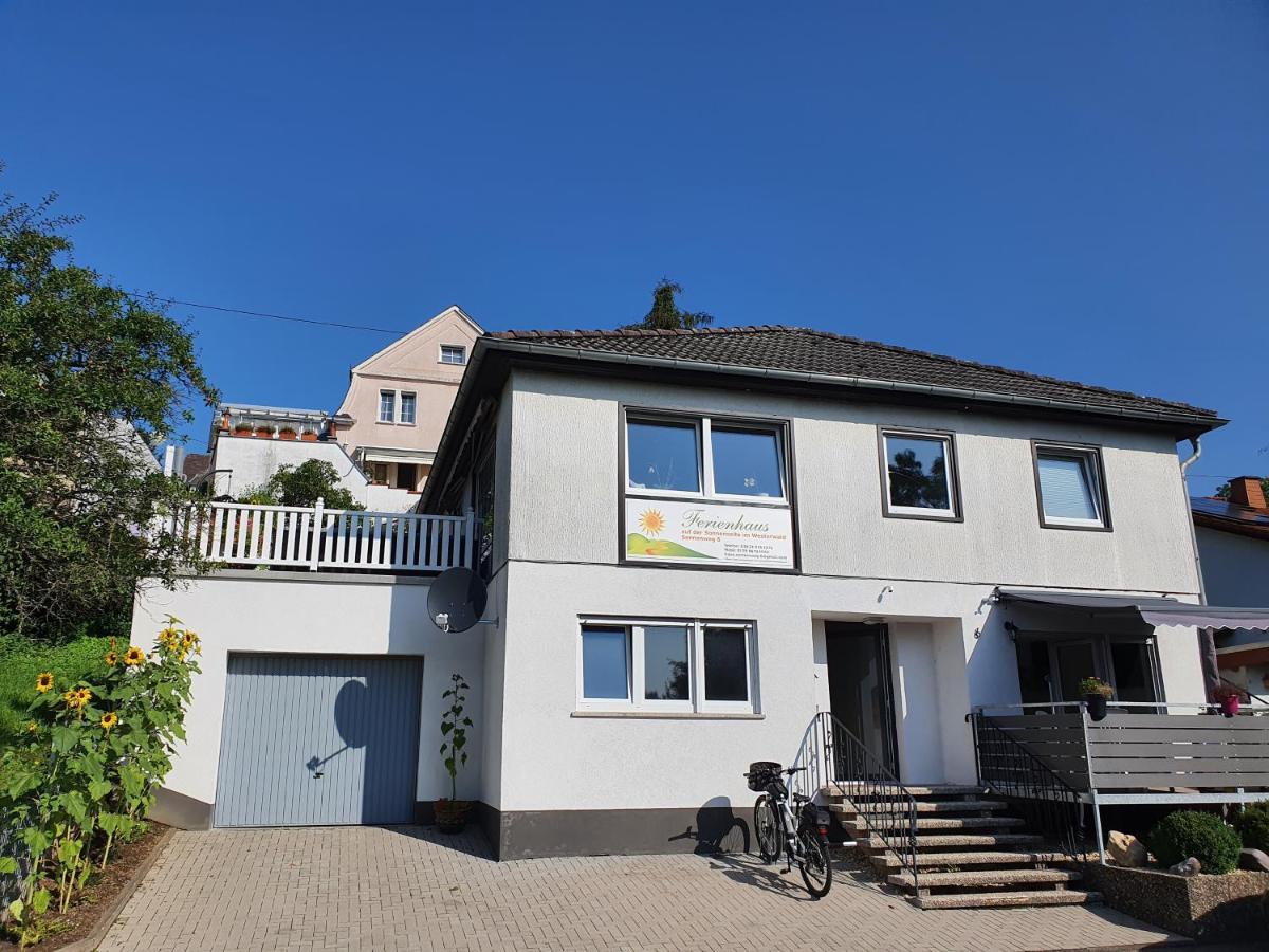 Haus Sonnenweg 6 Auf Der Sonnenseite Im Westerwald Höhr-Grenzhausen Eksteriør bilde
